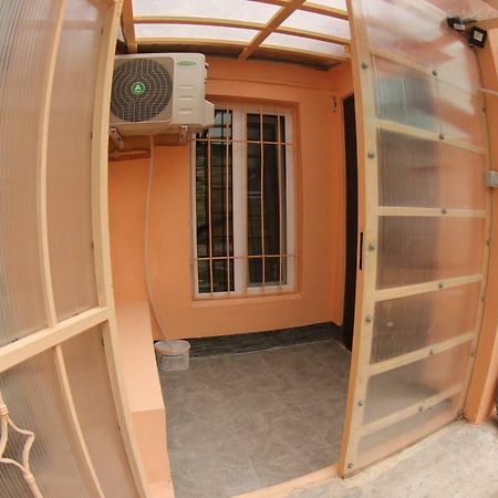 Apartment On Gimnazycheskaya Odessa Exterior foto