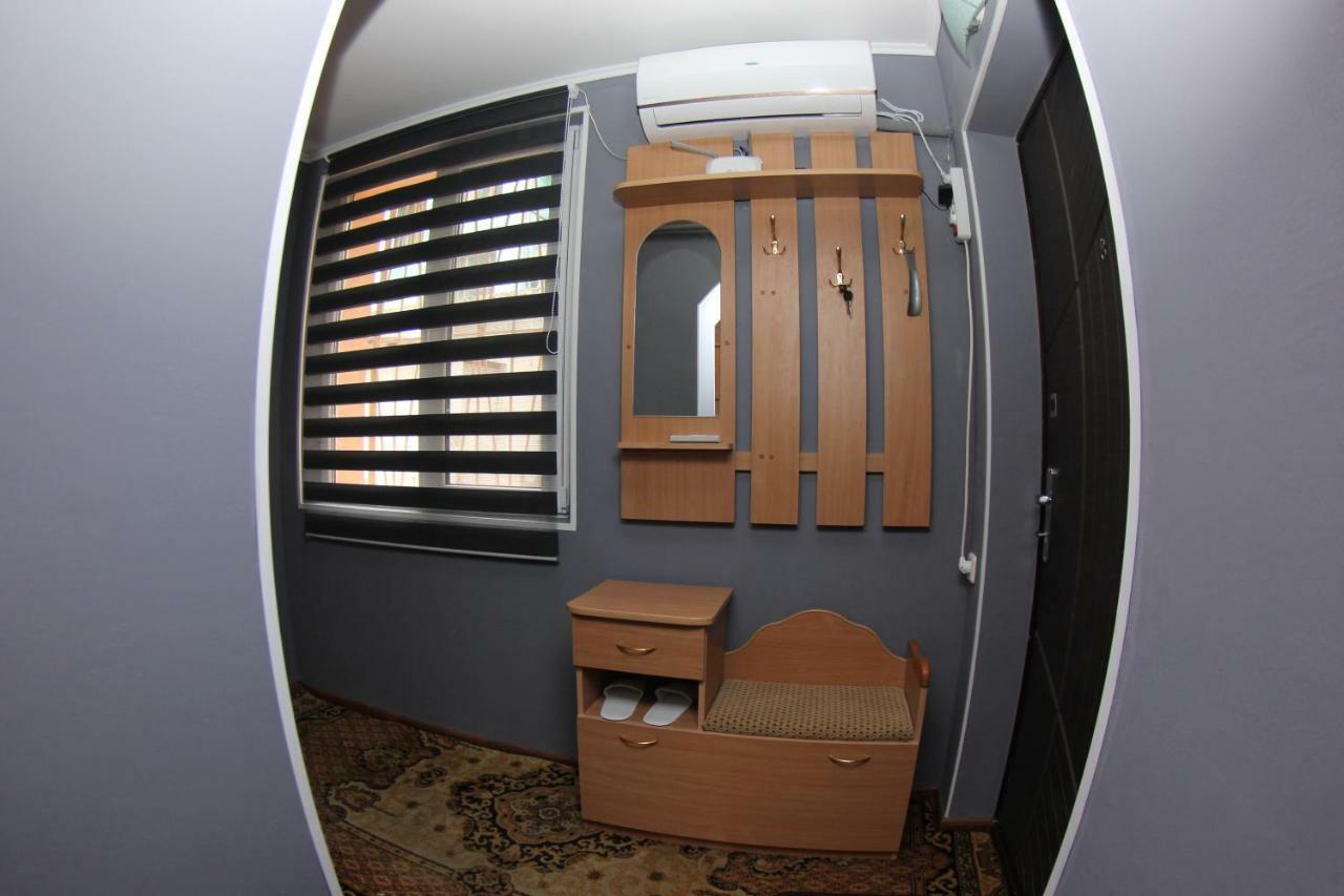 Apartment On Gimnazycheskaya Odessa Exterior foto